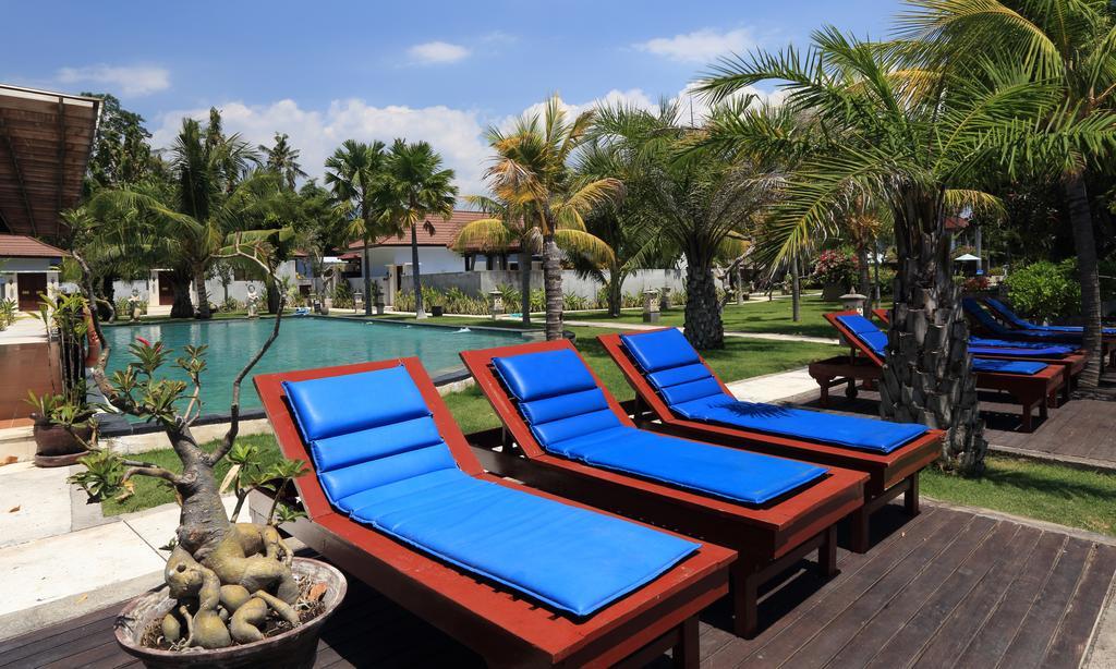 Puri Saron Hotel Baruna Beach Lovina Экстерьер фото